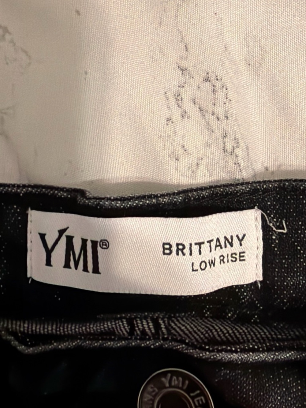 YMI Brittany Low Rise Jeans in Black Denim